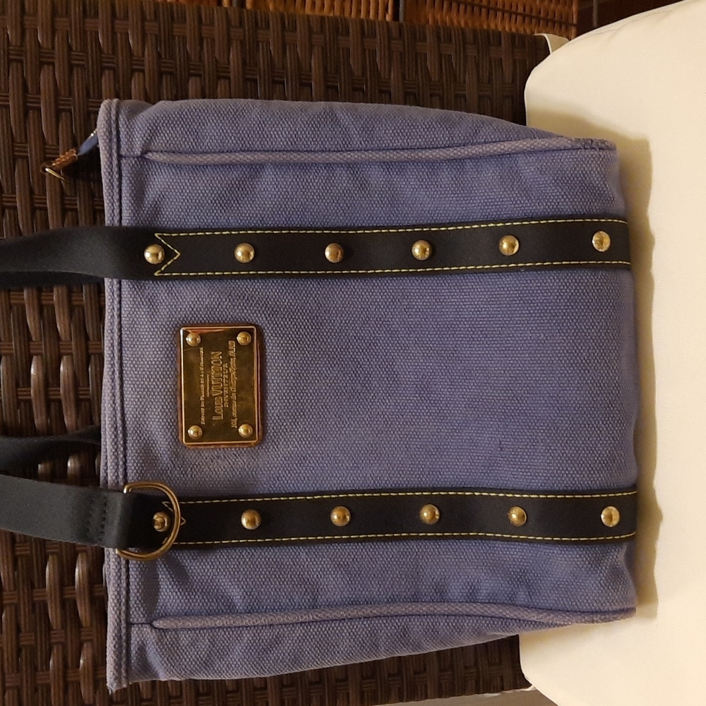 Authentic Louis Vuitton Tote MM 910143